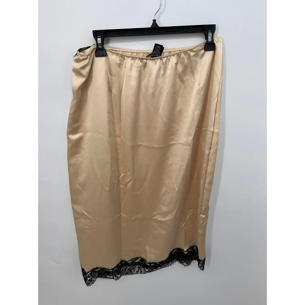 VICTORIAS SECRET NWT Champagne Slip Skirt with Black Lace Trim // XL